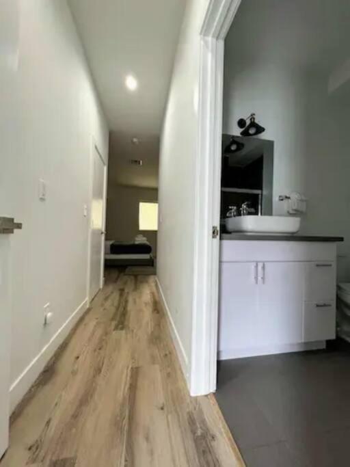 4br Townhouse In Mid City -cr1 Holiday home *